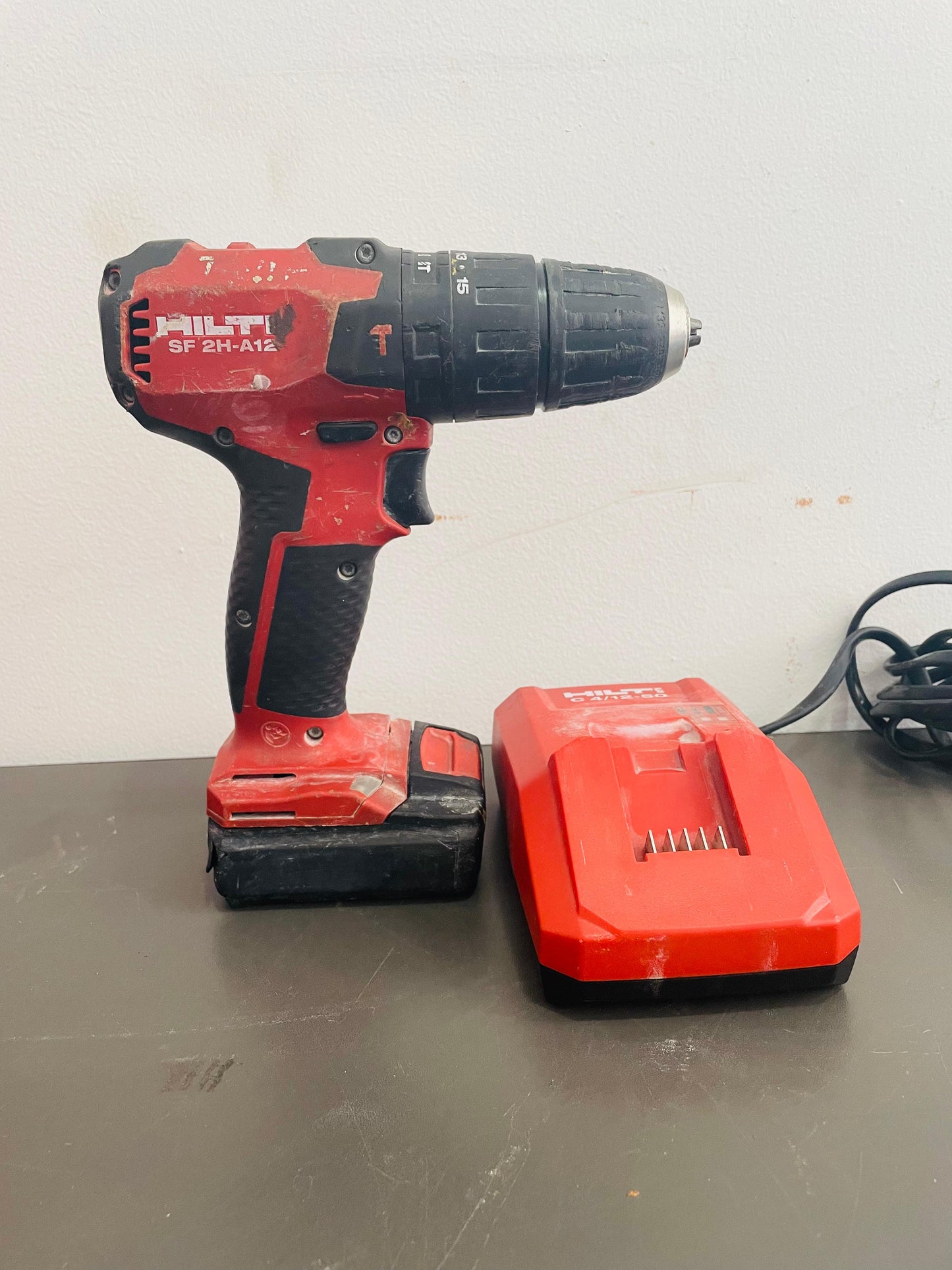 Taladro Hilti inalámbrico- Usado