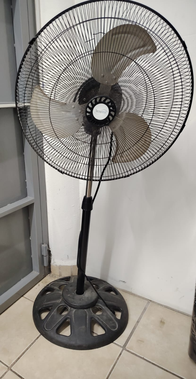 🌬️ VENTILADOR TECNO AIR – ASPAS DE ACERO 🌬️