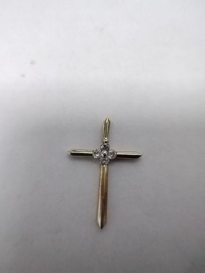 ✝️✨ DIJE DE CRUZ ORO 10K – 0.8 GRMS ✨✝️