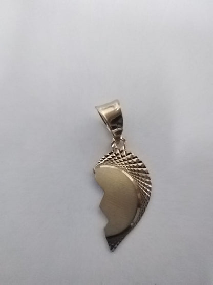 ✨ DIJE DE ORO 10K – 0.8 GRAMOS ✨