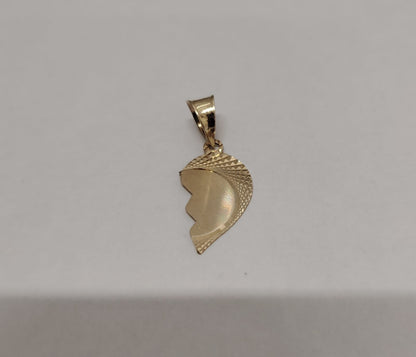 ✨ DIJE DE ORO 10K – 0.8 GRAMOS ✨