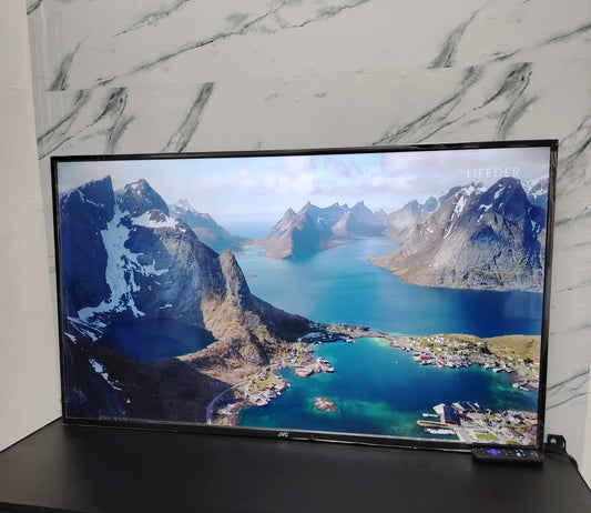📺 PANTALLA JVC 50” ROKU TV 📺
