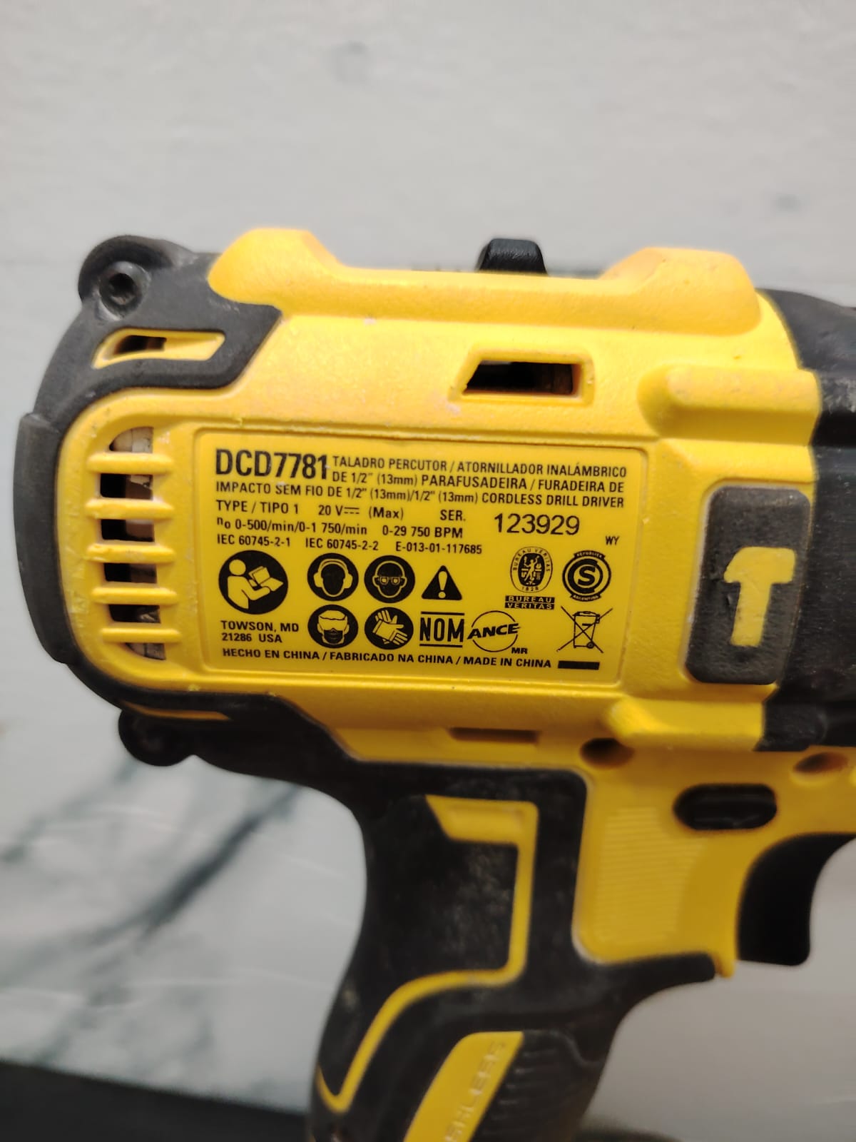 🔧 TALADRO INALÁMBRICO DEWALT DCD7781 🔧