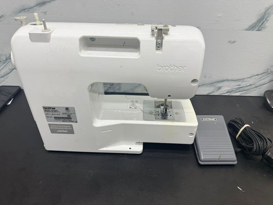 🧵✨ Máquina de Coser Brother con Pedal ✨🧵