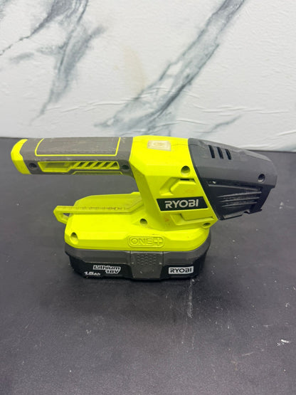 🔋✨ Combo Ryobi: Aspiradora + Lámpara con Cargador ✨🔋