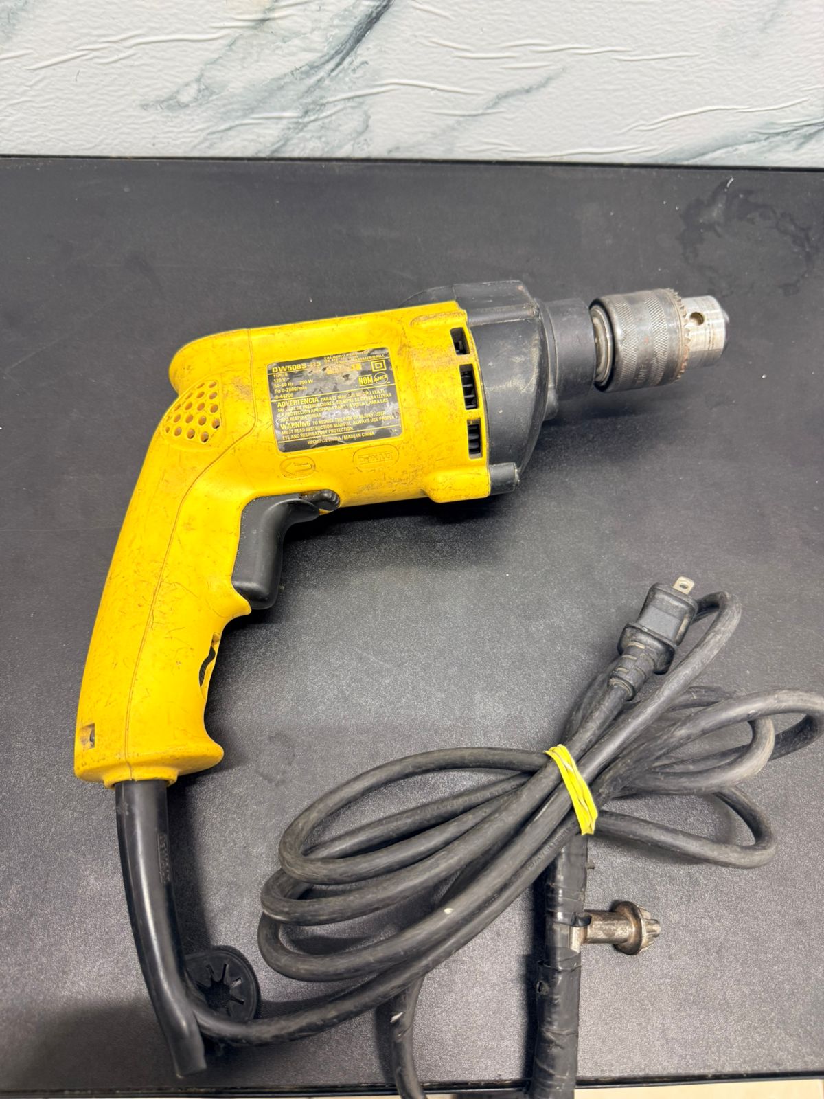 🔩🔌 Taladro DeWalt con Cable 🔌🔩