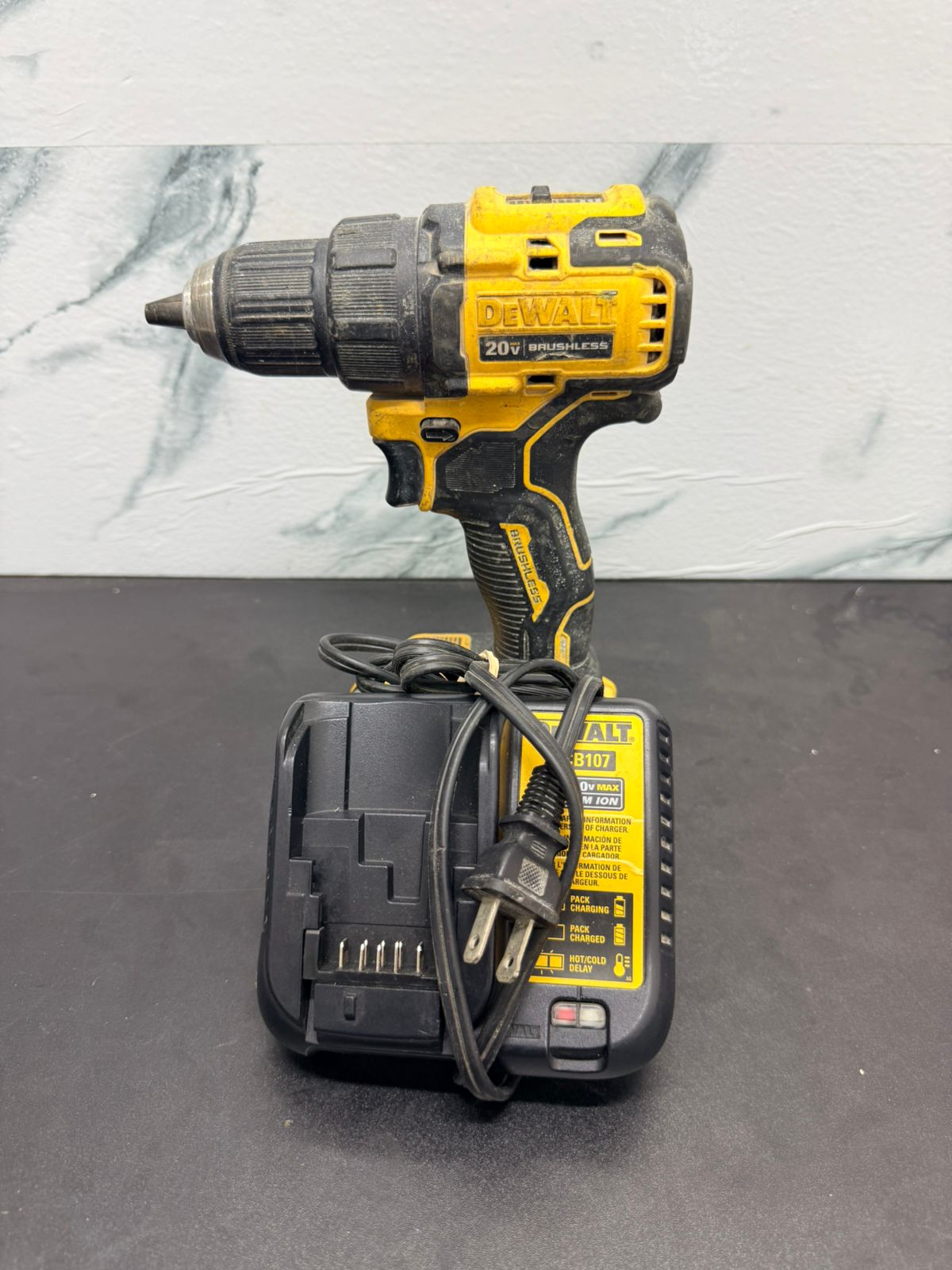 🔩⚡ Taladro Inalámbrico DeWalt ⚡🔩