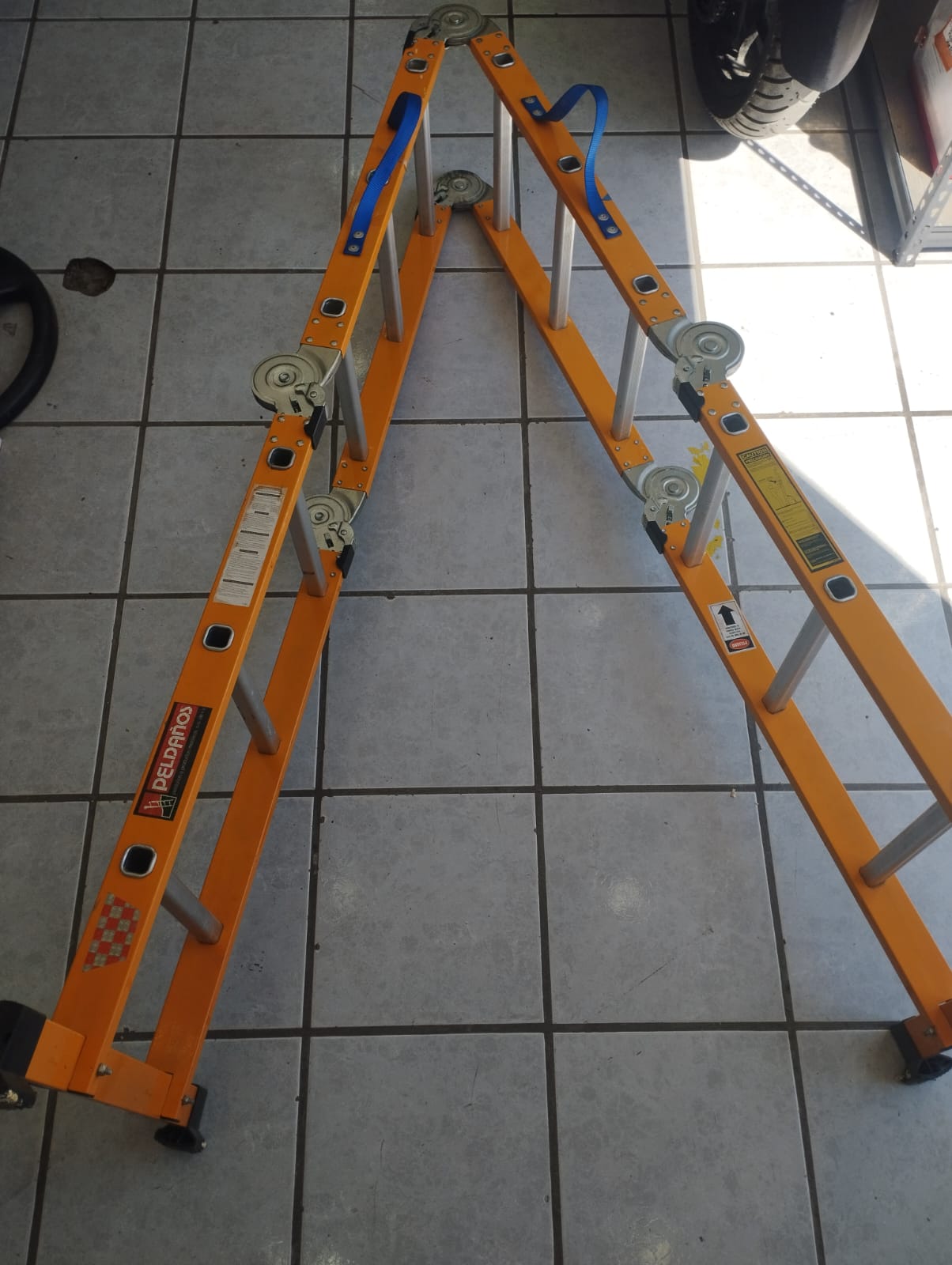 🪜 Escalera Plegable Usada Multiusos 🪜