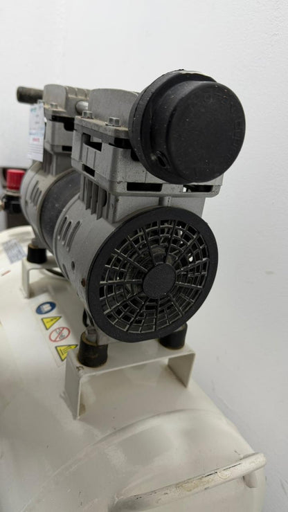 COMPRESOR OAKLAND COM-7550 TANK 50 LITROS