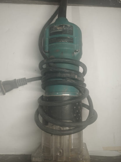 🪵 Mini Router Usado Makita Modelo 3709 🪵