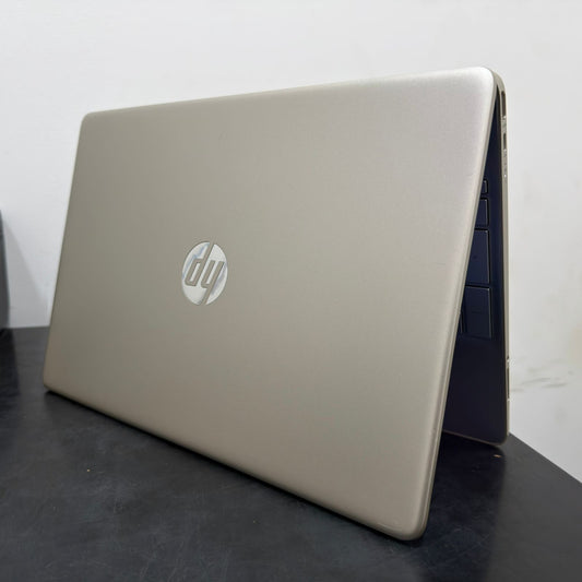 💻✨ Laptop HP 15-EF2505LA | Ryzen 7 5700U | 8GB RAM | 512GB SSD NVMe ✨💻