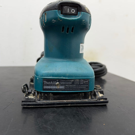 Lijadora Makita MBO450