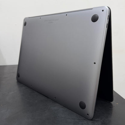MacBook Air 13" M1 | 256GB SSD | 8GB RAM