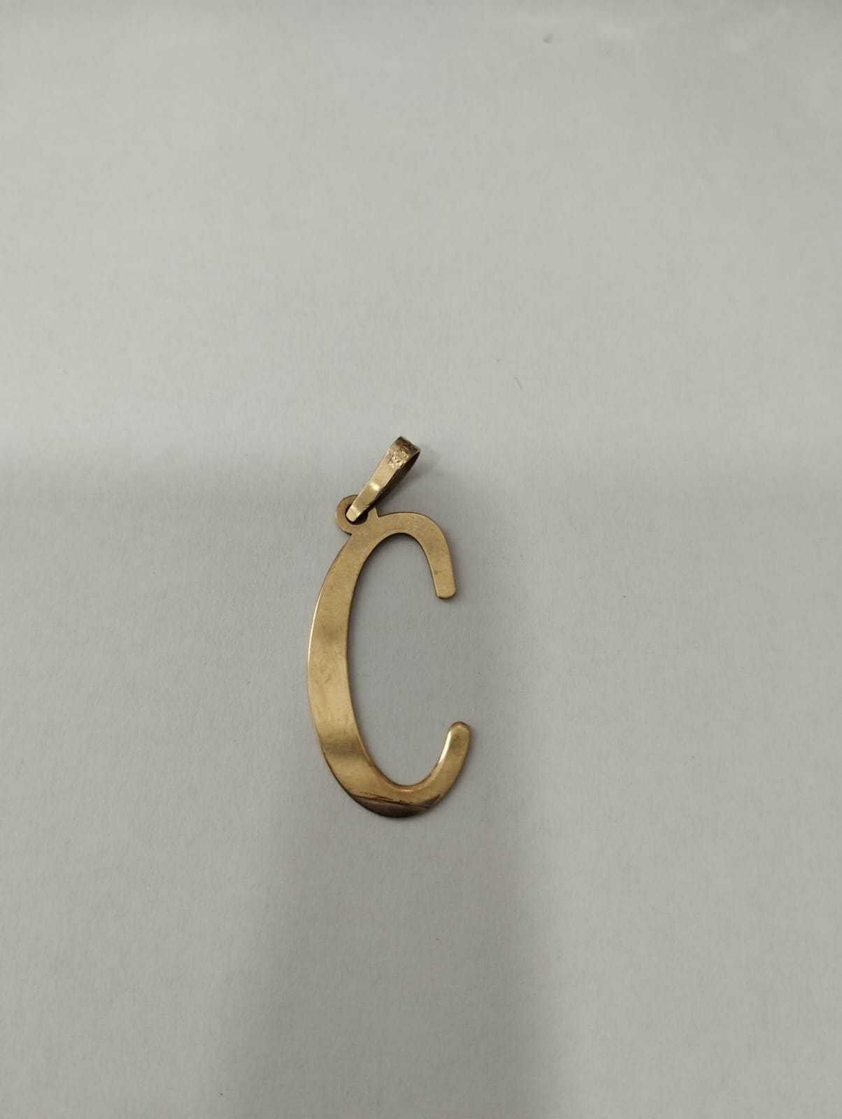 💎✨ DIJE LETRA “C” DE ORO 10KT EN VENTA ✨💎
