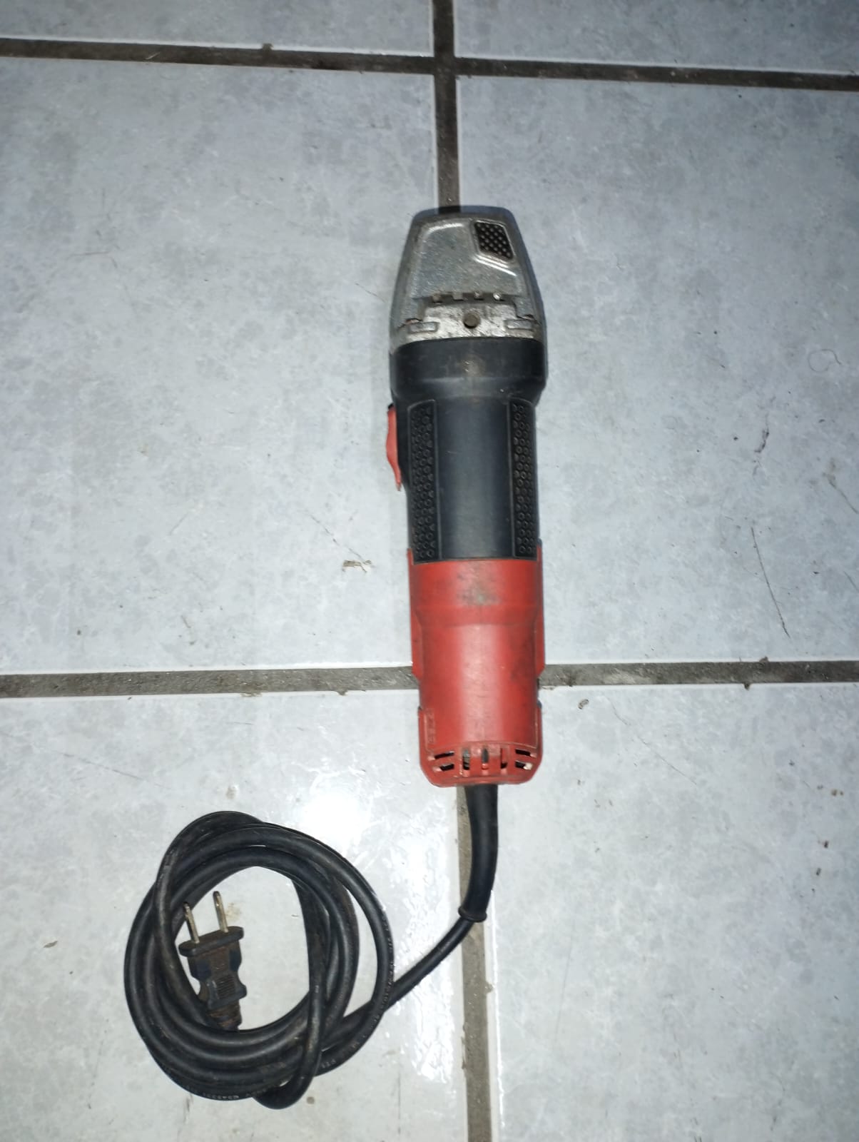 🔧✨ MINI ESMERIL BLACK+DECKER MODELO G720-B3 USADO EN VENTA ✨🔧
