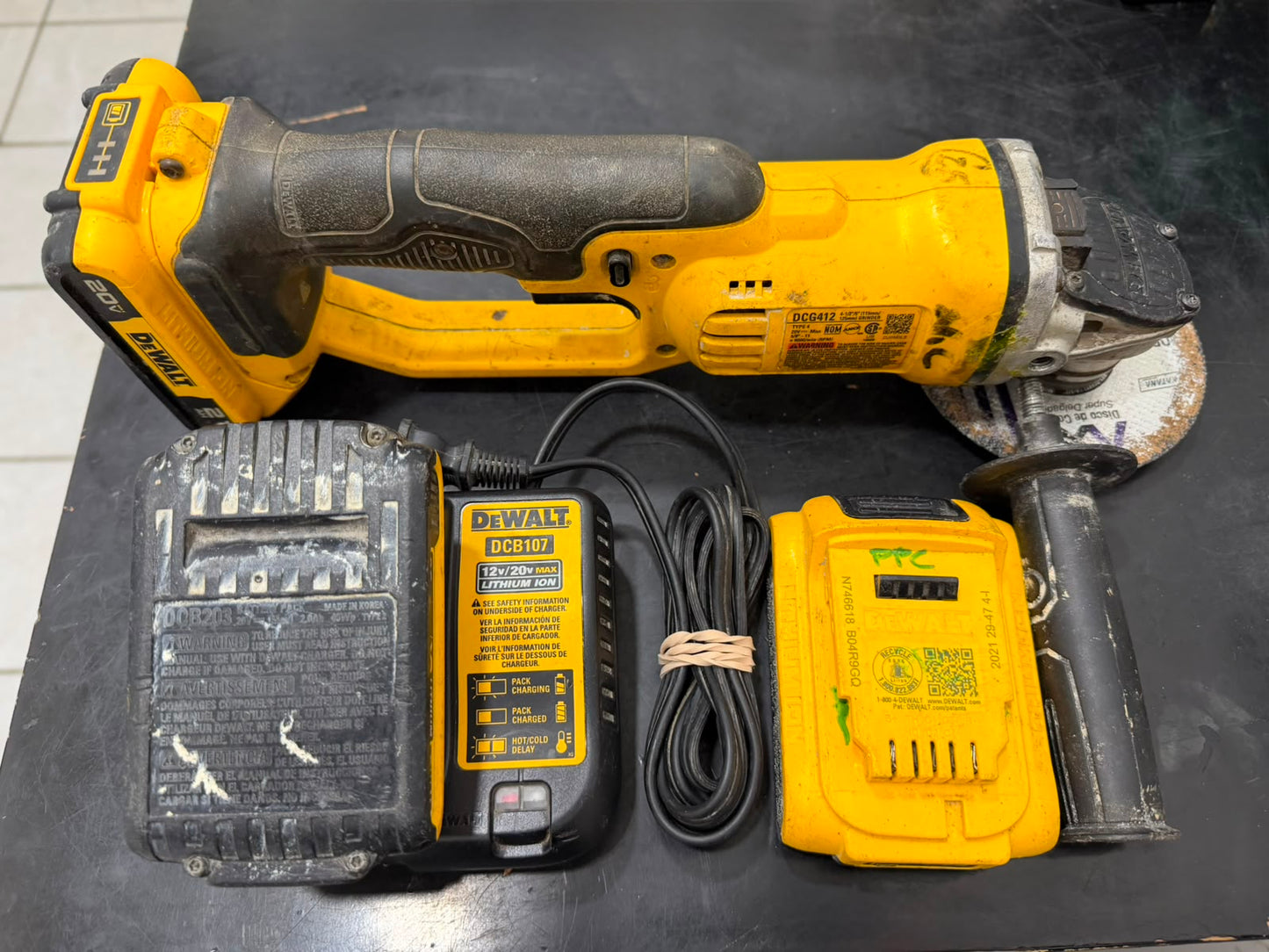 🟡⚫ Mini Esmeril Inalámbrico DEWALT ⚫🟡