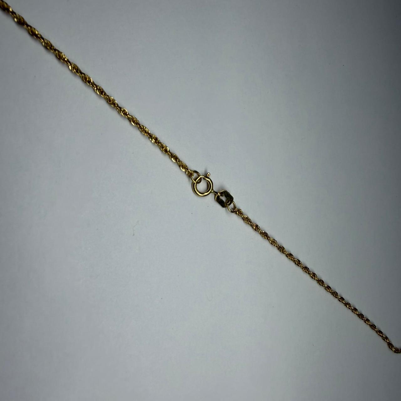 ✨💛 Cadena Torzal de Oro de 18K con Dije de Jeroglíficos Egipcios | 51 cm | 2.4 g de Oro 💛✨