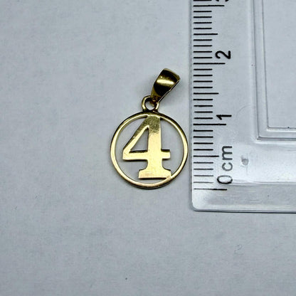 ✨💛 Dije de Oro de 14K Número "4" | 0.9 g de Oro 💛✨