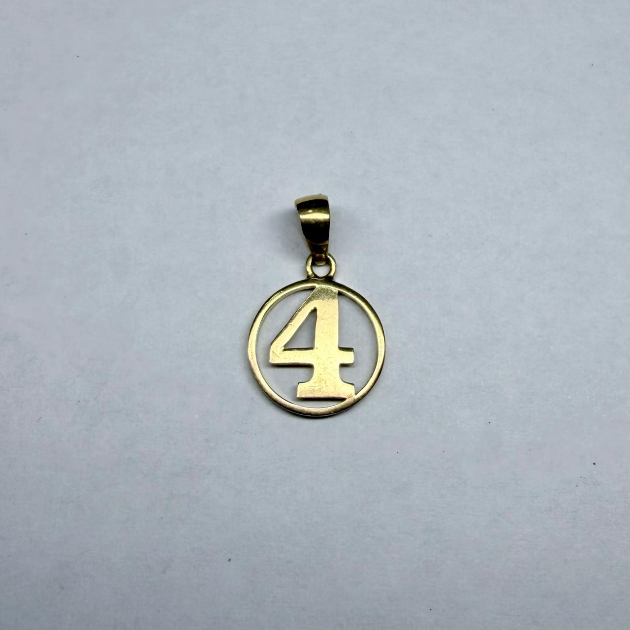 ✨💛 Dije de Oro de 14K Número "4" | 0.9 g de Oro 💛✨