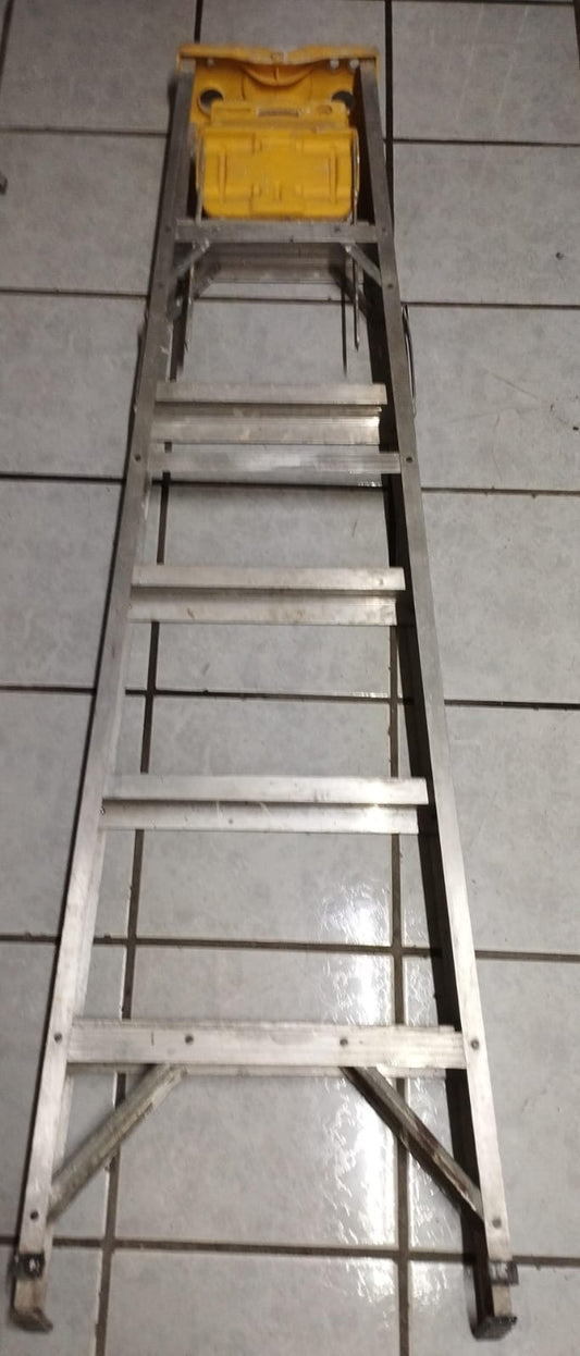 🪜✨ ¡Escalera Keller de 5 Peldaños en Venta! ✨🪜