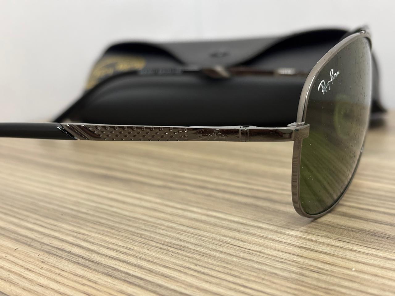 Lentes Ray-Ban Modelo RB3037
