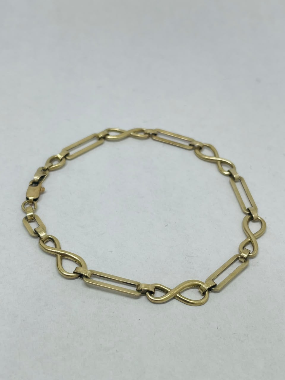 Pulsera Oro 10K • 4.7g • 18cm