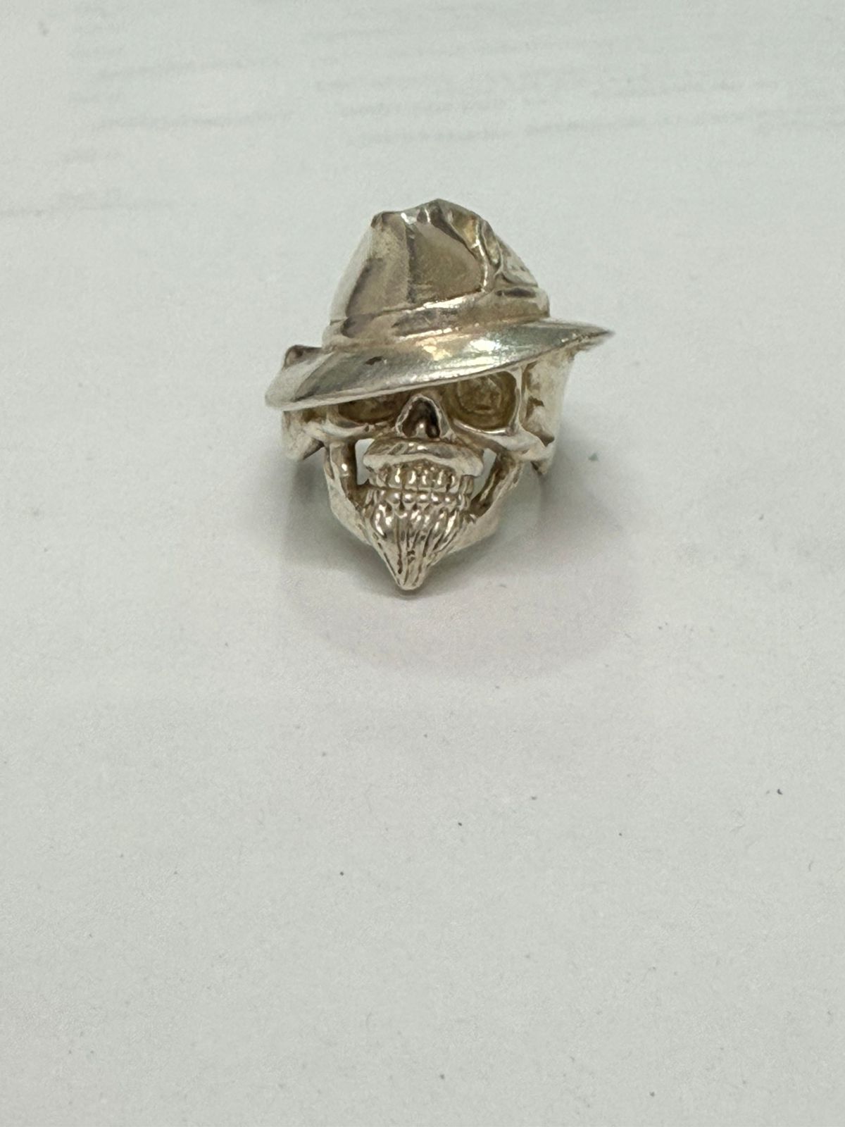💀✨ Impactante Anillo de Calavera con Sombrero en Plata .925 ✨💀