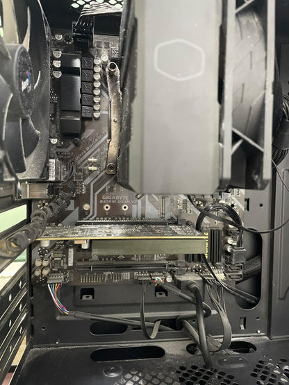 PC GAMER Ryzen 5 3500 + 16GB RAM + 2TB + GT 1030-usado