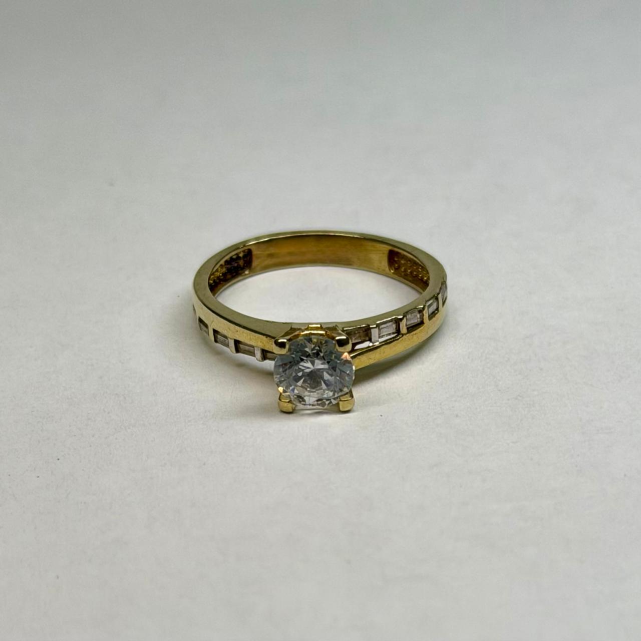 💍✨ Anillo de Oro 10K | 2 Gramos | Talla 6 ✨💍