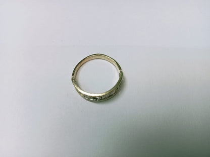 Anillo de Oro 10K – Diseño de la Suerte | Medida 7.5