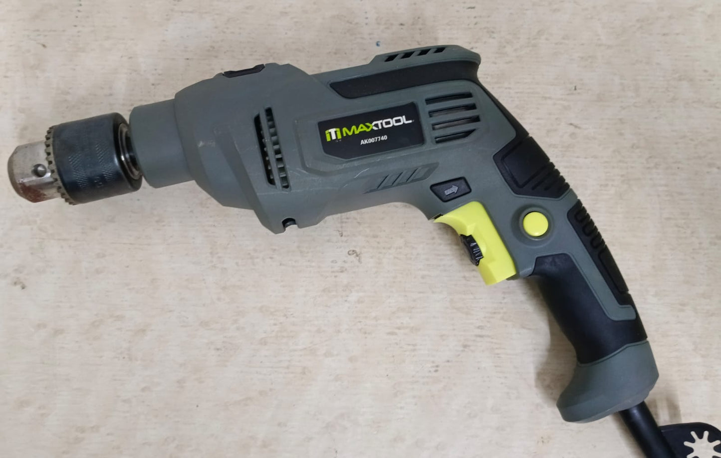 Taladro Maxtool rtmr-1-2 en caja, usado
