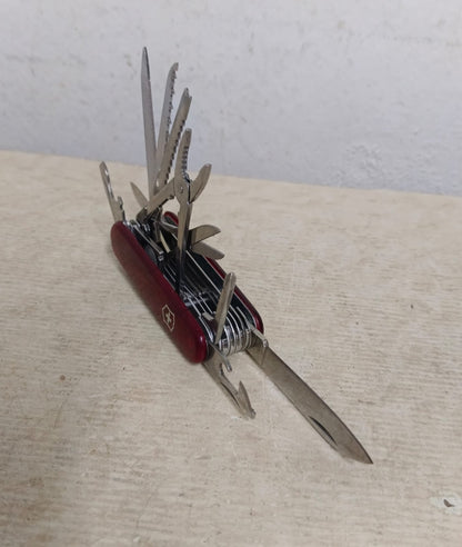 Navaja VICTORINOX, usado