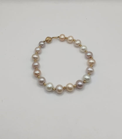 Pulsera de cuentas ORO 8k peso 1gr, usado