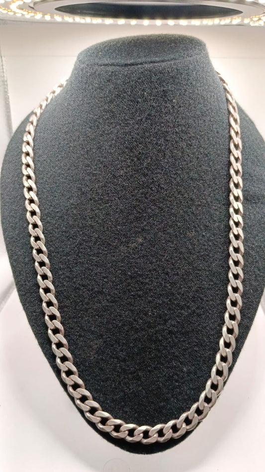 collar de PLATA 925 eslabon 1x1 peso 87.8gr, usado