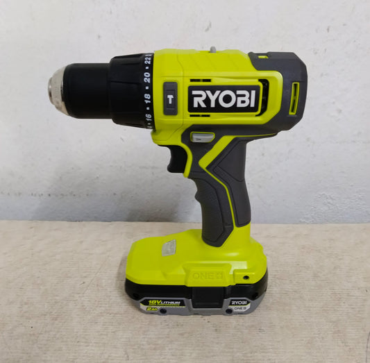 Taladro inalambrico RYOBI PCL220, usado
