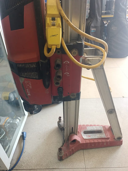 Perforadora HILTI dd200, usado