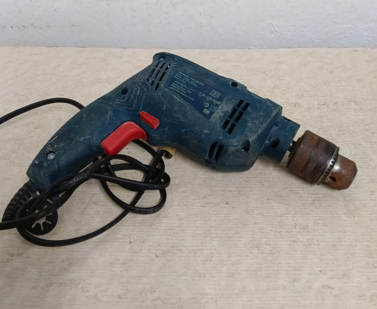 Taladro BOSCH gsb550, usado