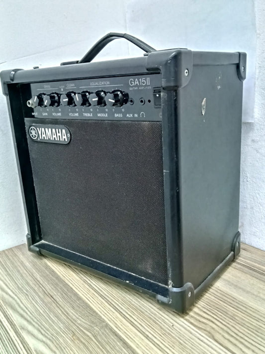 AMPLIFICADOR YAMAHA GA15LL-USADO