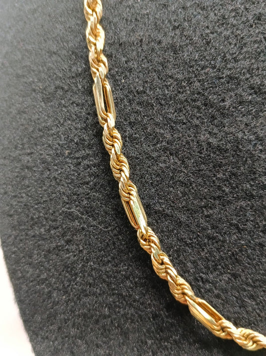 Collar medio torzal ORO 10k peso 12.1gr, usado