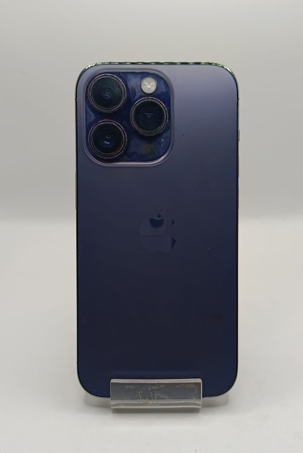 Iphone 14 pro 128gb 84% bateria con funda y cargador, usado