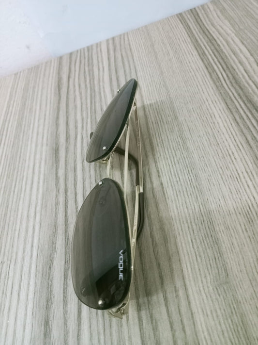 lentes vogue dorados-usados