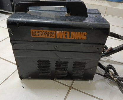Soldadora / Maquina De Soldar Chicago Electric 125 Amp 📝 usada 📝