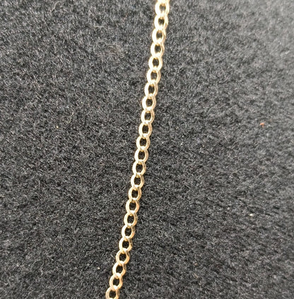 Cadena con dije ORO 10k peso 4gr, usado