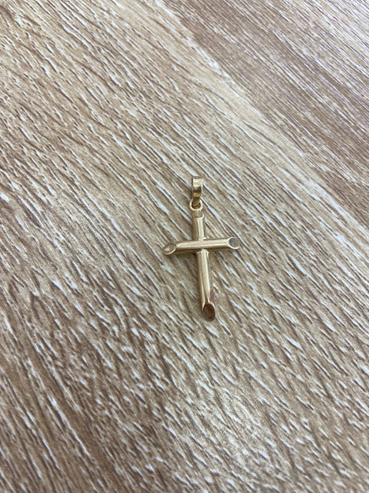 ✨💛 ¡Dije de Cruz en Oro 10kt en excelente estado! 💛✨