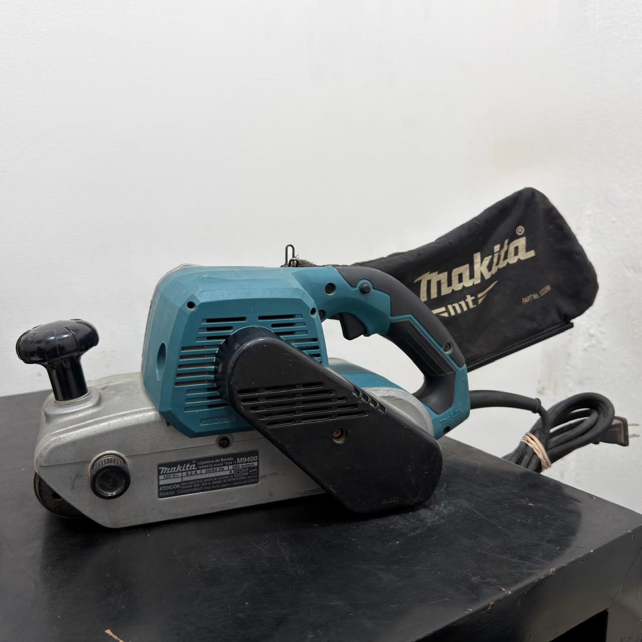 🔥 Lijadora de Banda MAKITA M9400 🔥