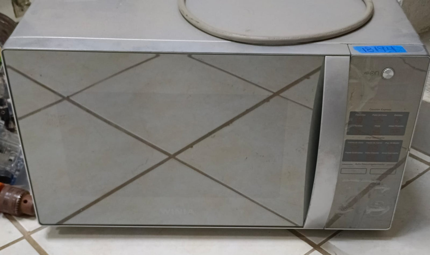 Horno de microondas WINIA kor-1n3hmm, usado