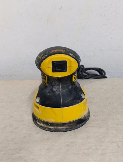 Lijadora orbital DEWALT, usado
