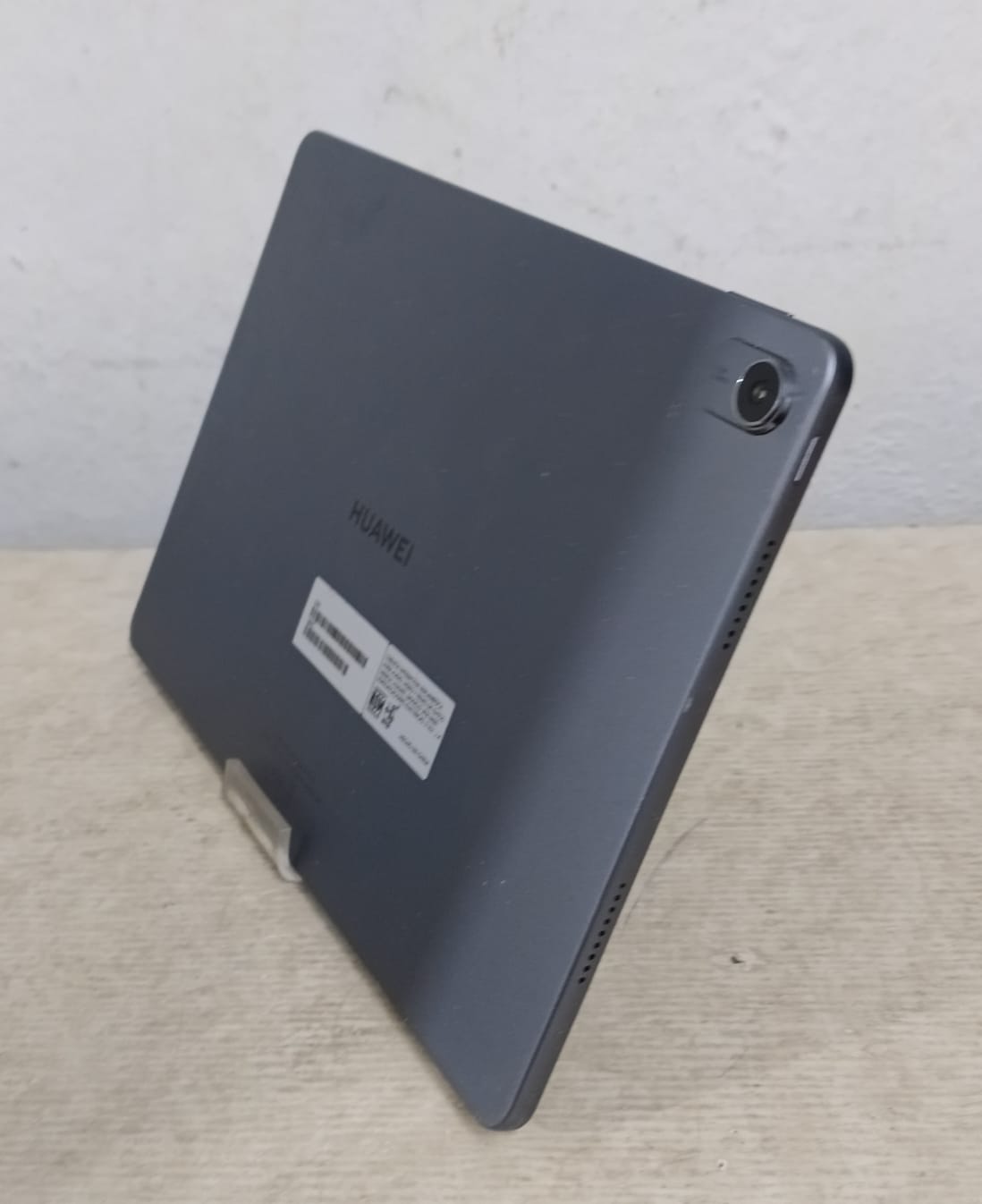 Tableta HUAWEI 128gb 4ram, usado