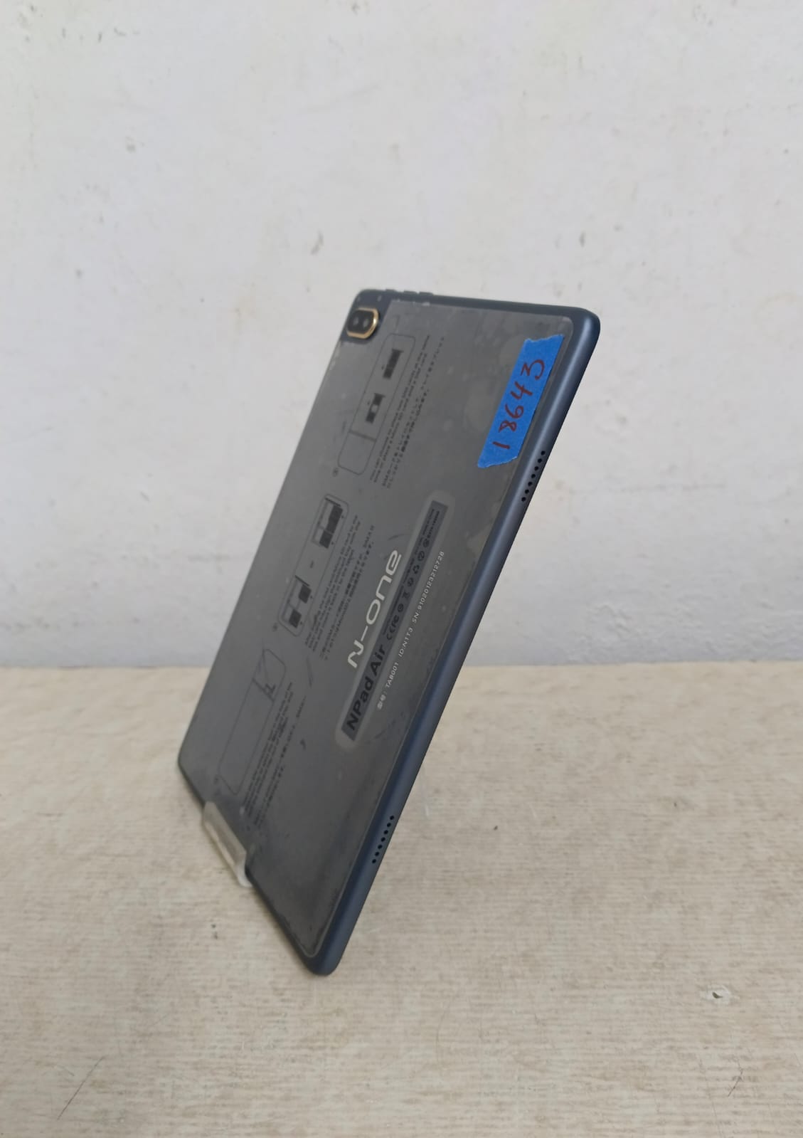 Tableta N-NONE 4RAM con cargador, usado