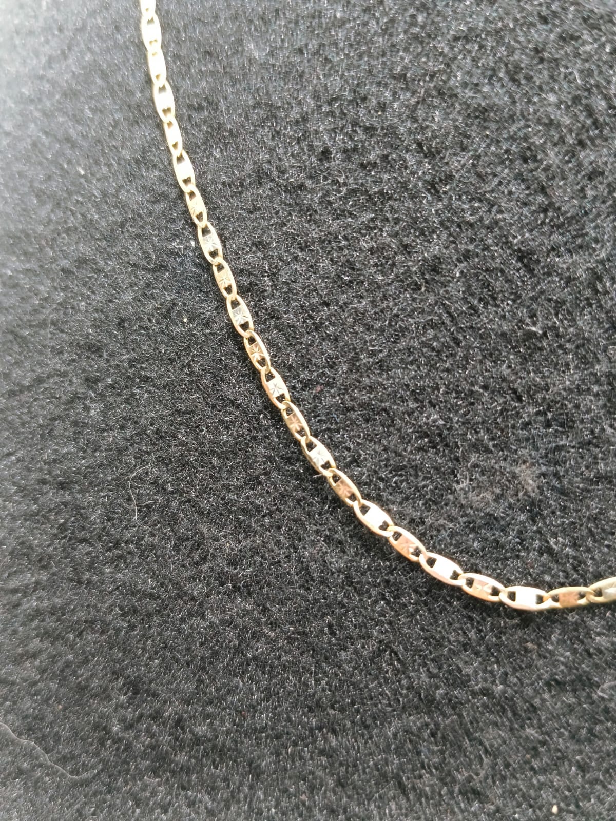 Cadena 3 tonos ORO 8k peso 1.8gr, usado